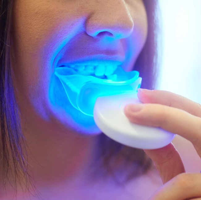 Teeth Whitening Device